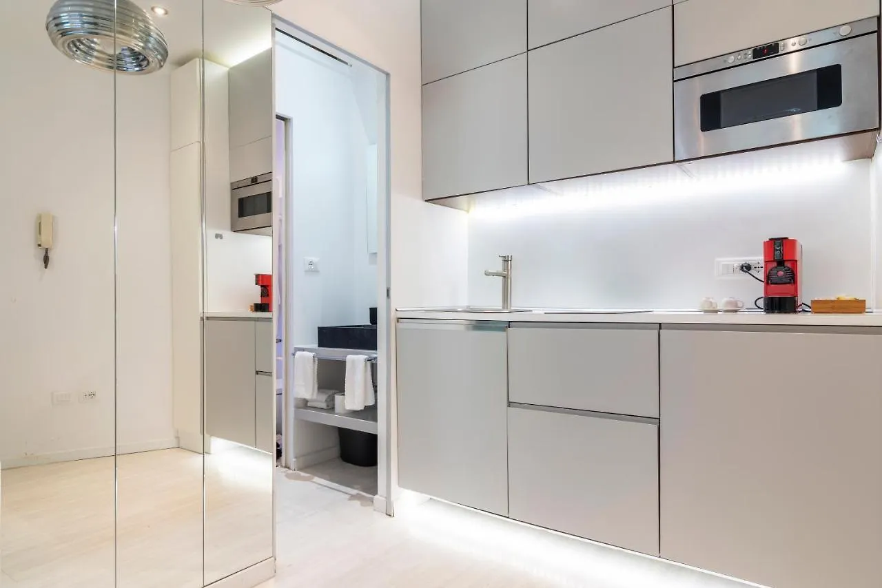 Fifty Eight Suite Milan Brera Studio 0*,