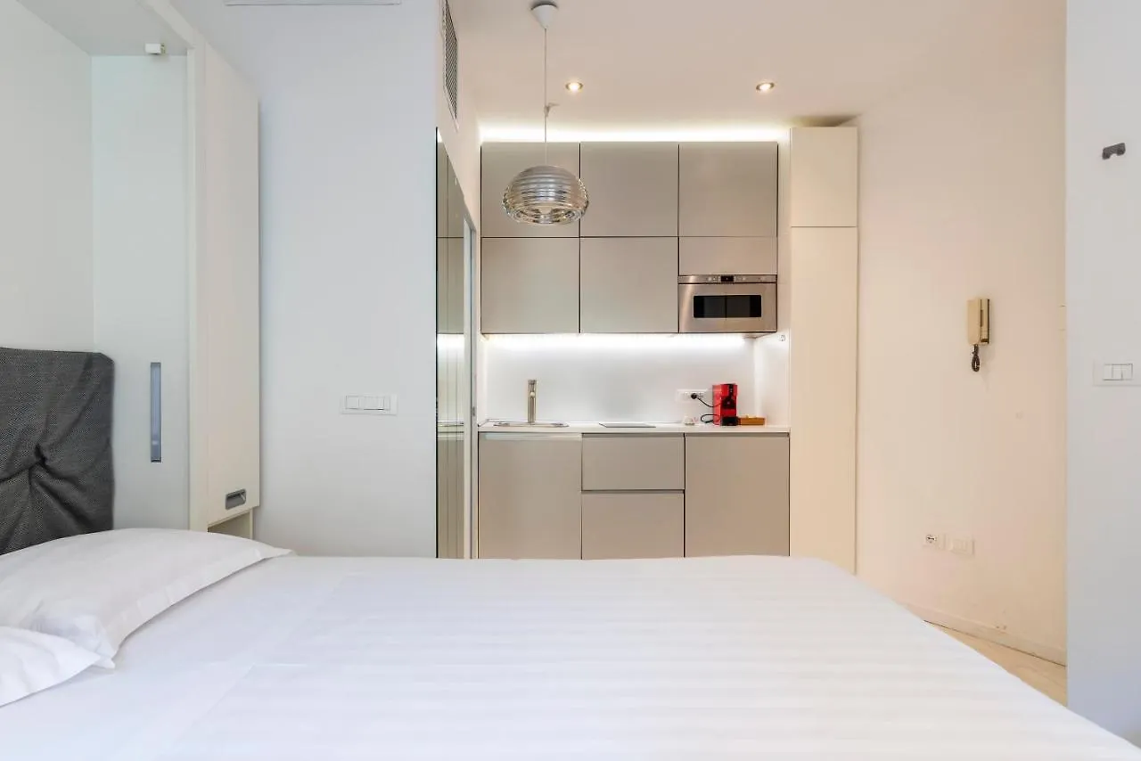 Fifty Eight Suite Milan Brera Studio Apartment